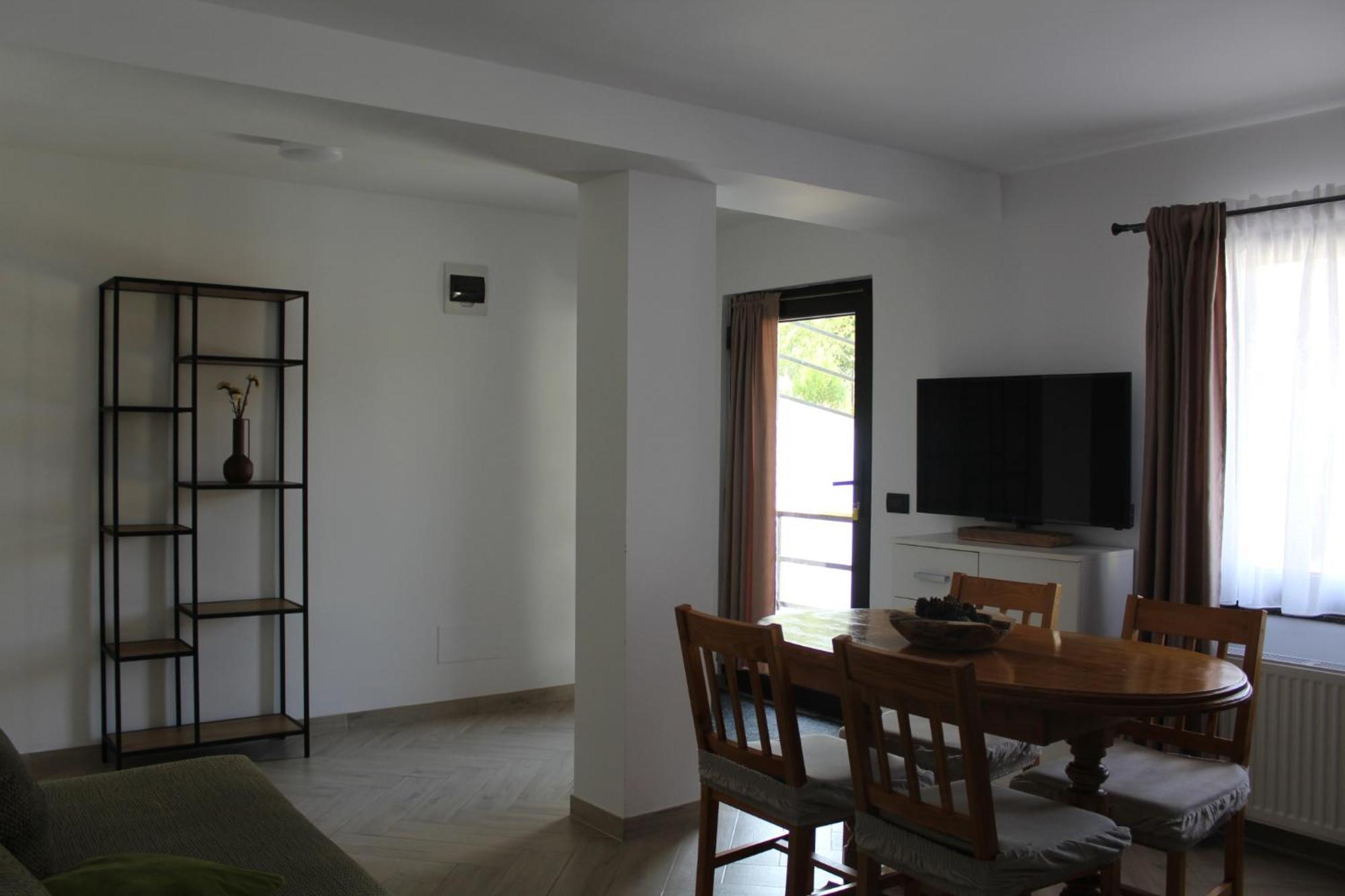 Garden Apartment Borsa (Maramures)